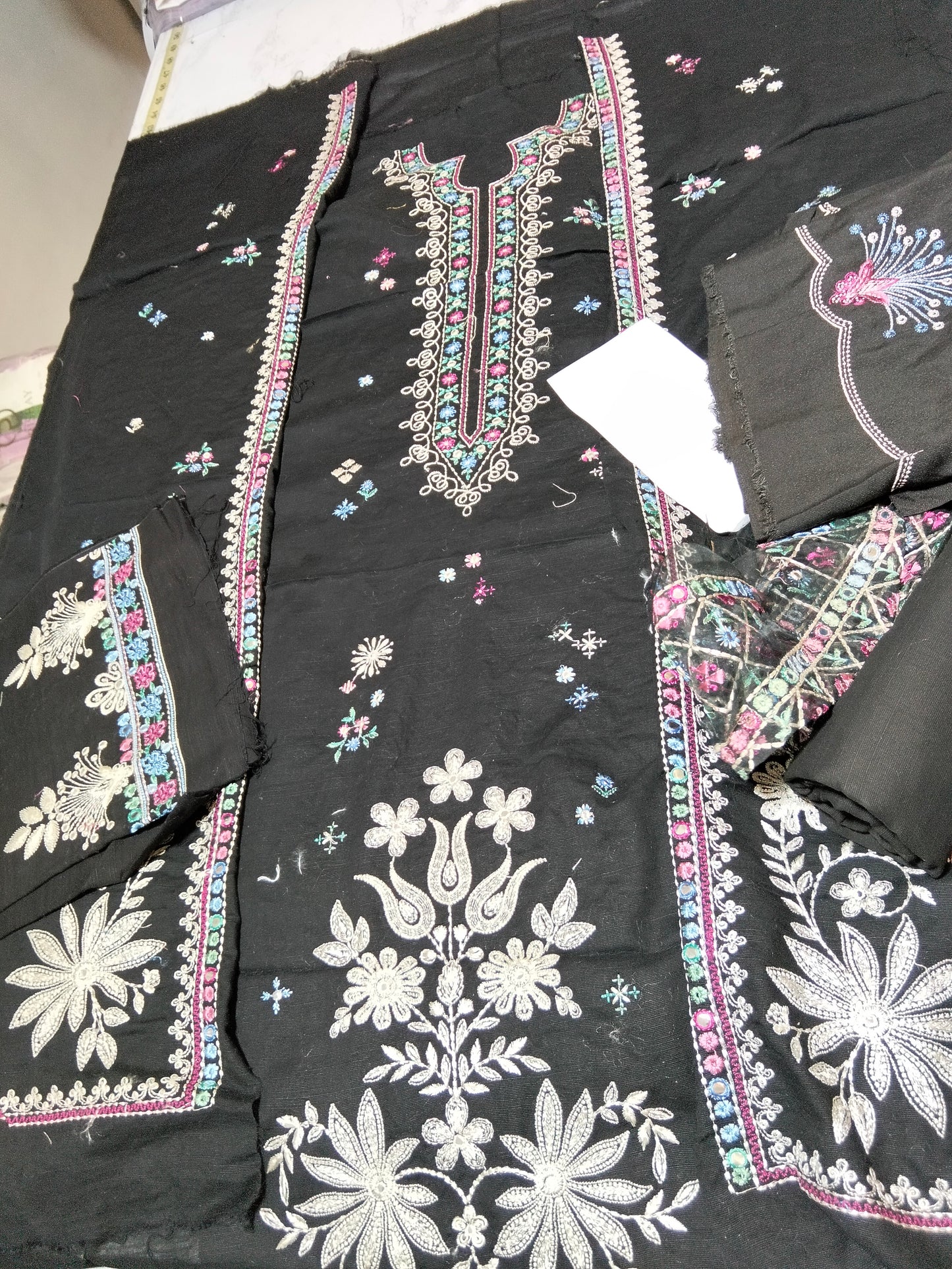 Sale embroided khadar 3pc winter