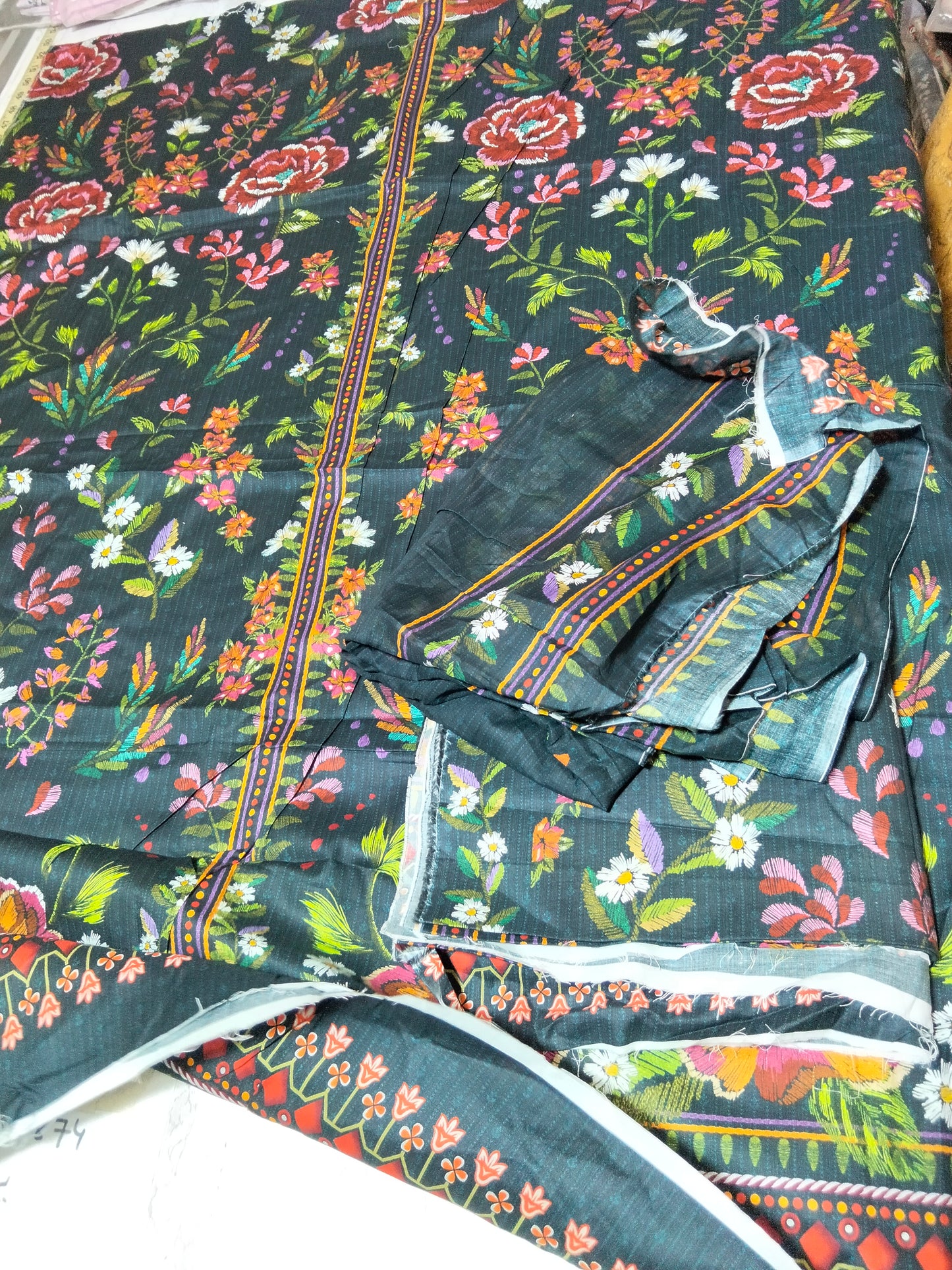 Sale printed lawn 3pc