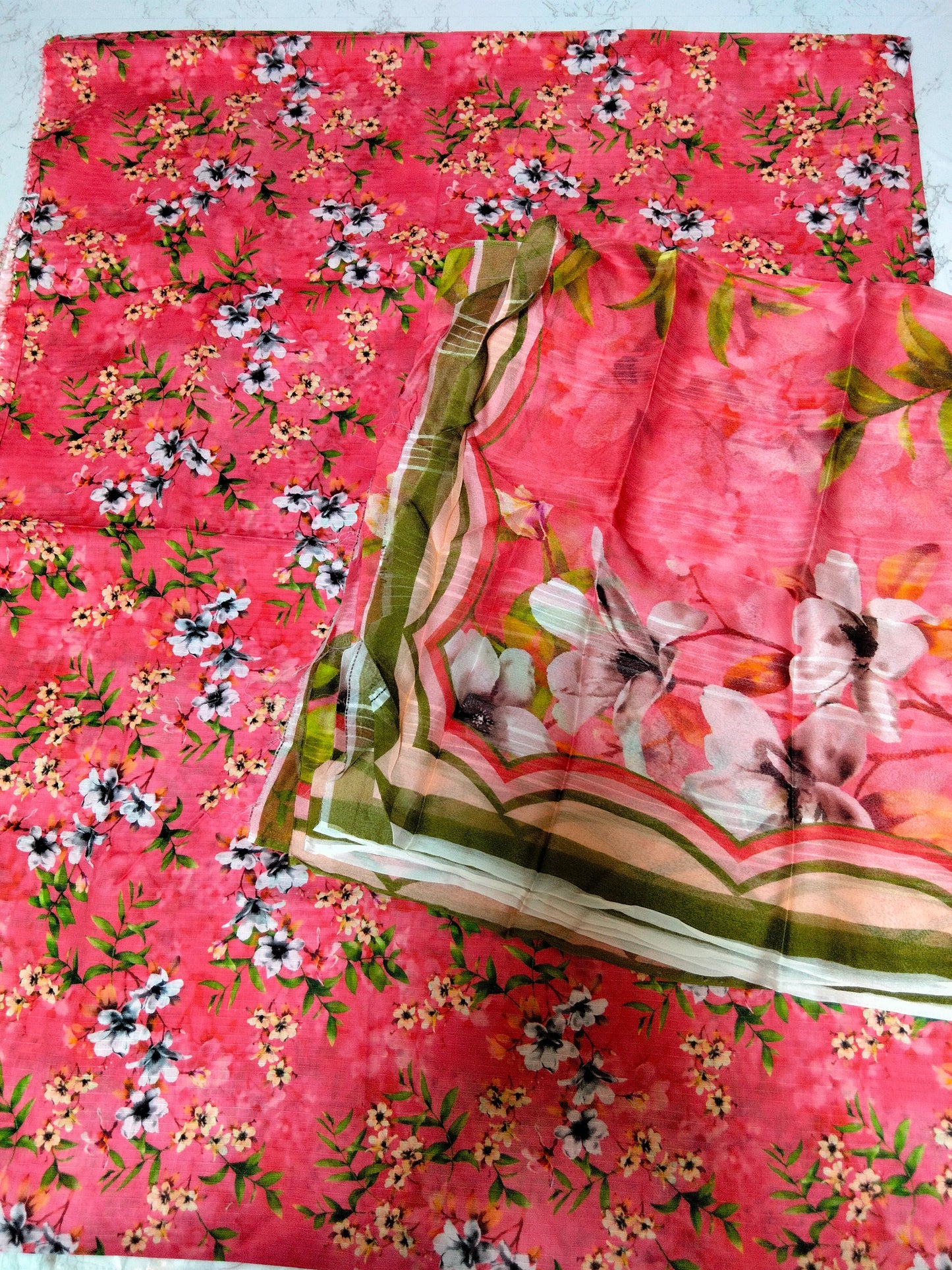 Sale Allover printed doria lawn 3pc with  printed chiffon dupatta