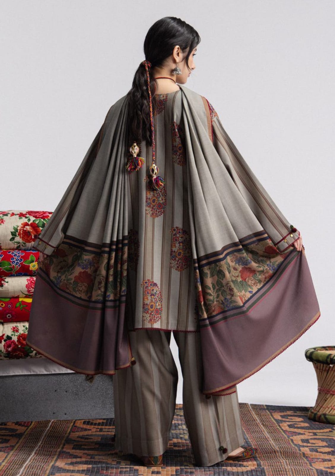 Coco prints by Zara shahjhan  RANIA -4A printed linen 3pc