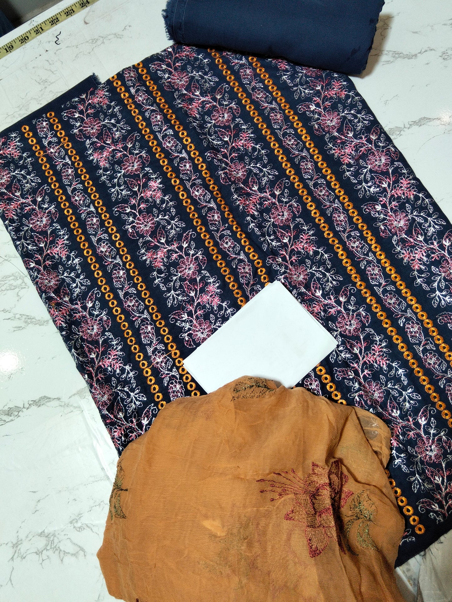 Sale embroided lawn 2pc+ breeze embroided pure chiffon dupatta