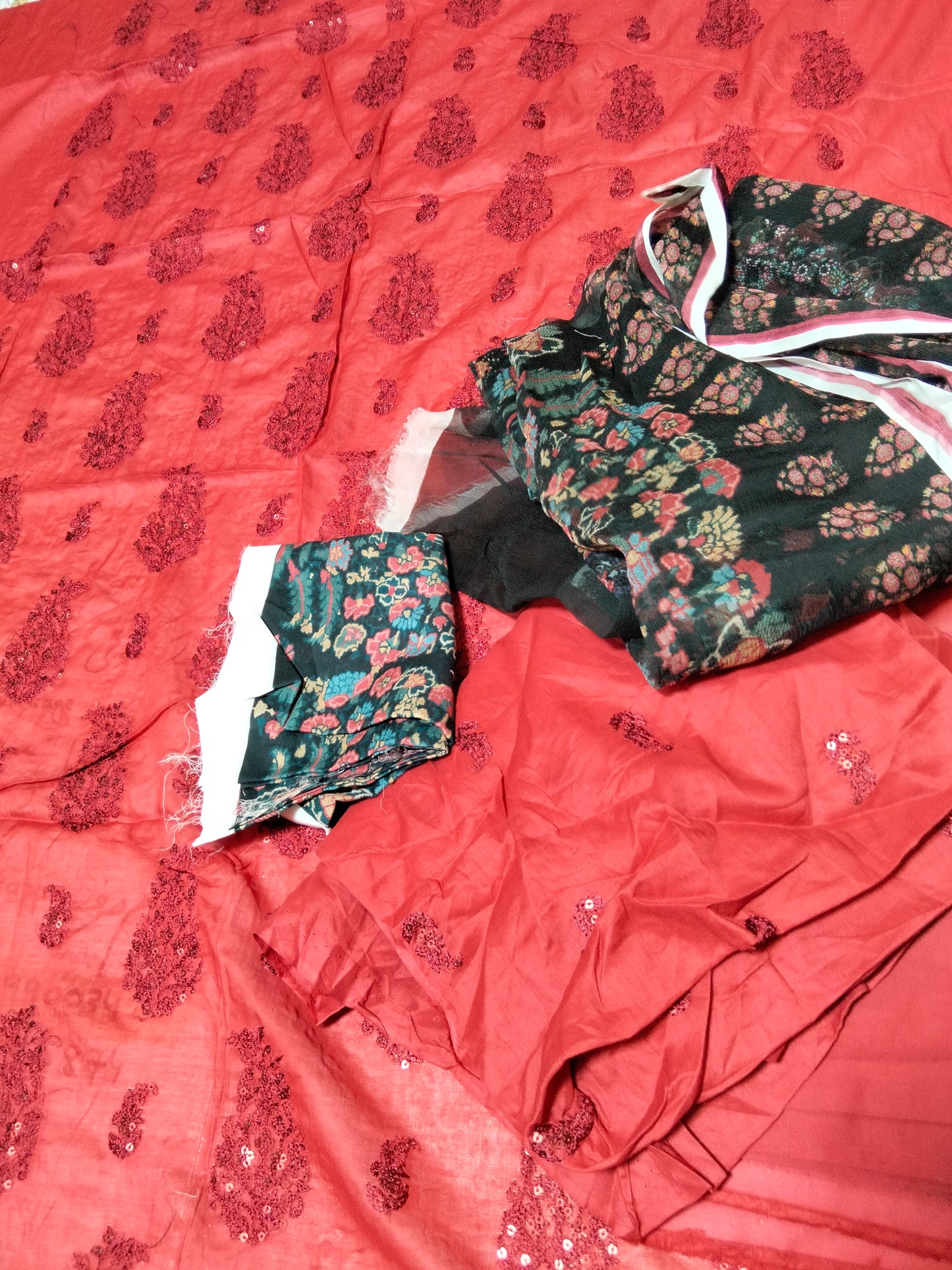 Sale embroided lawn with printed chiffon dupatta