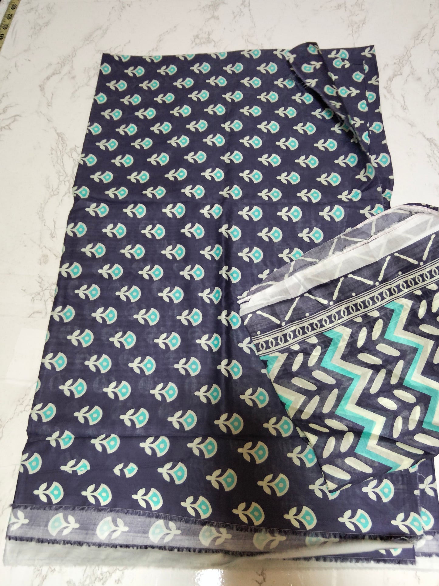 Sale printed lawn 3pc
