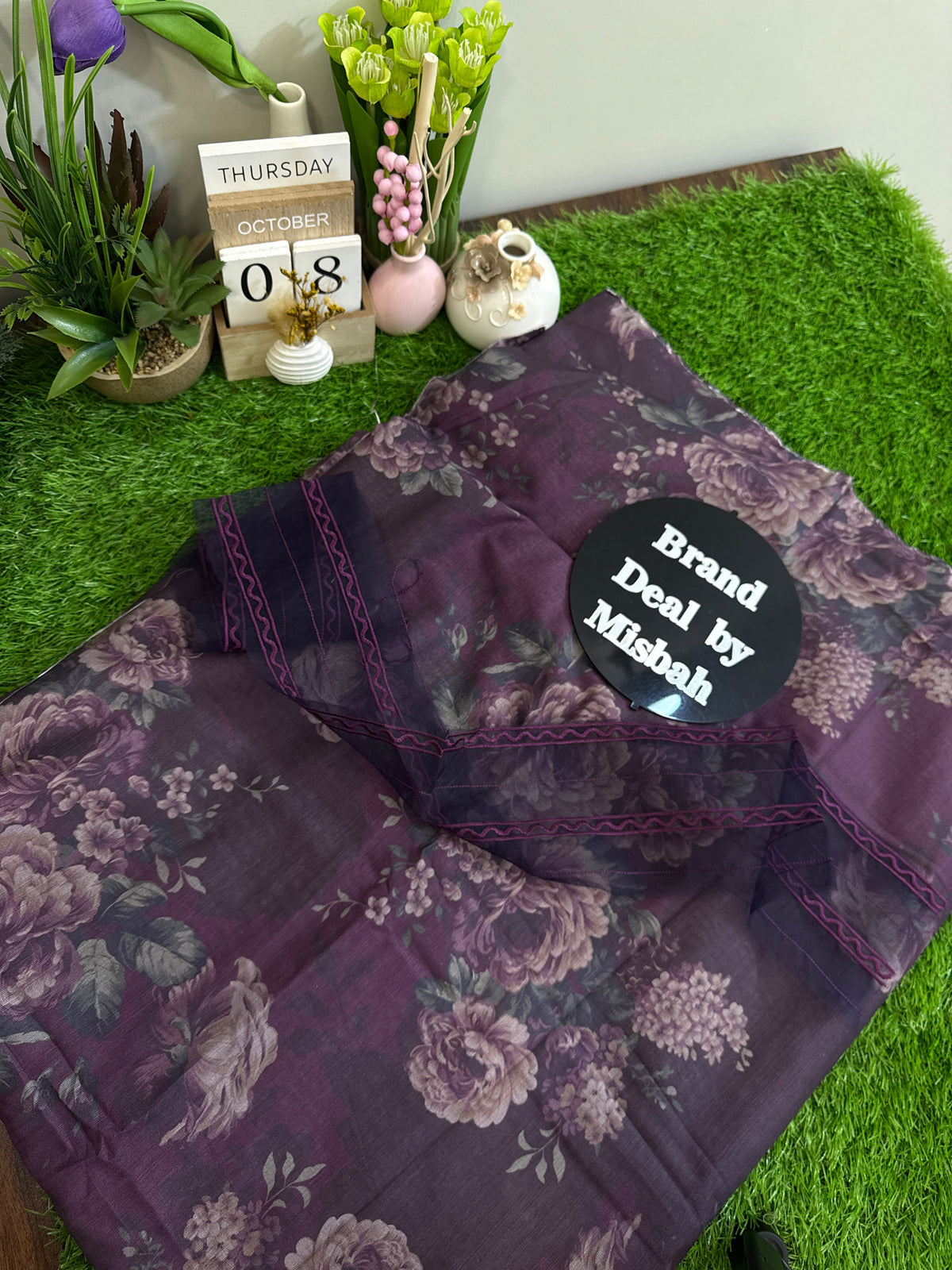 Iznik khadar allover print 2pc with embroided patch (patch ka design change hoskta hy)
