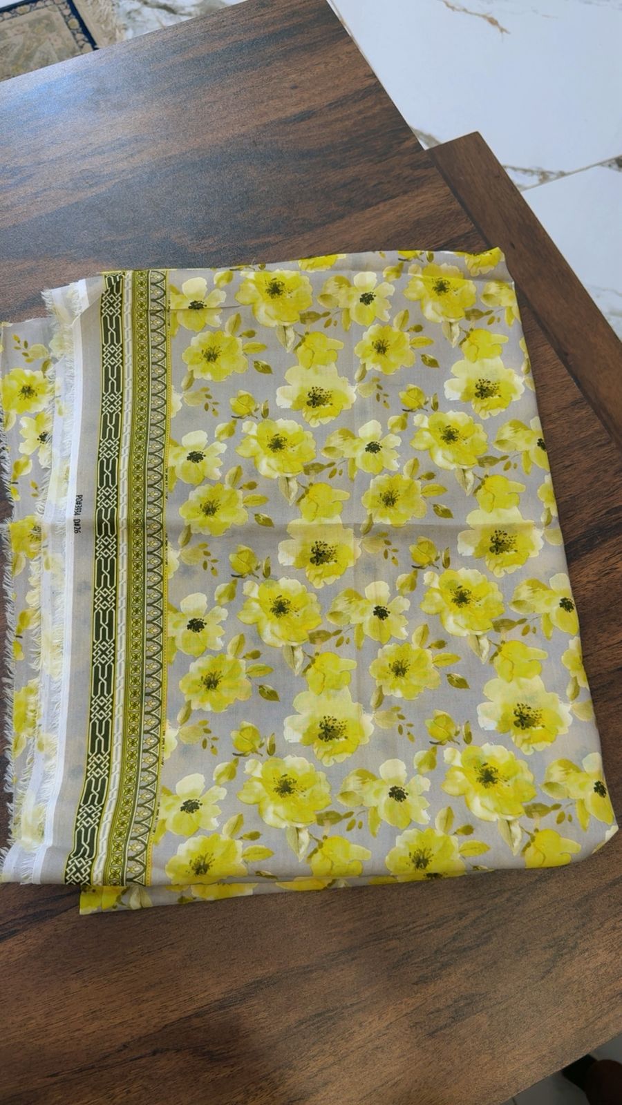 Allover premium printed lawn 2pc with side border