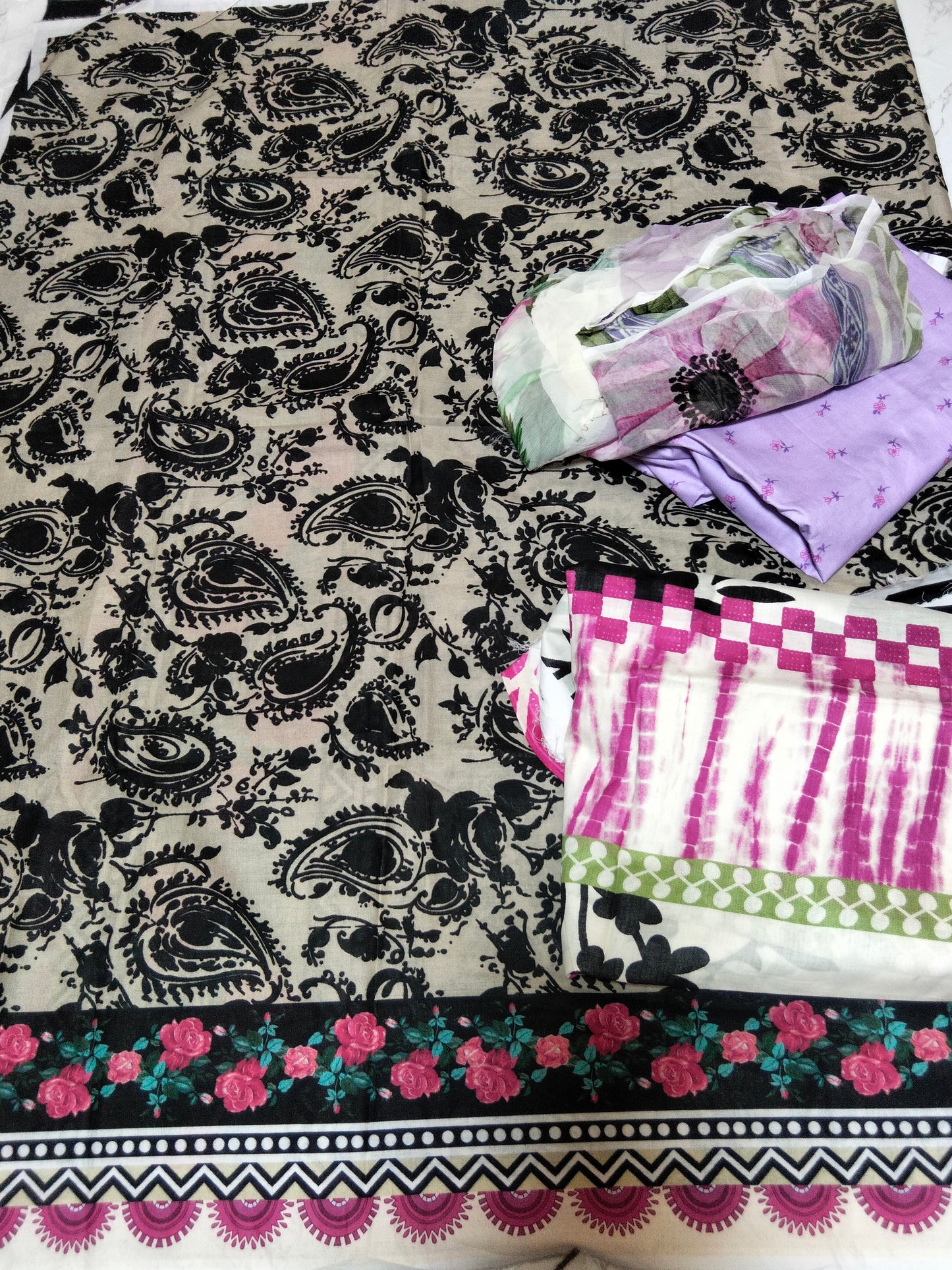 Sale 2 printed lawn shirt+printed lawn dupatta+printed pure chiffon dupatta