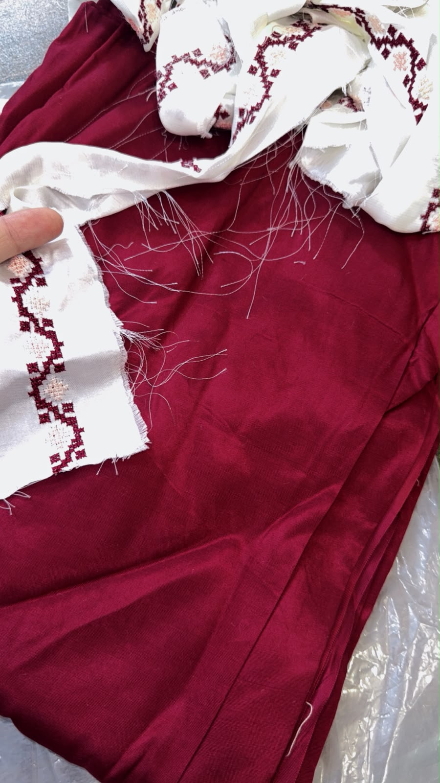 Sale Maryam N Maria tussel silk 2pc with embroided patche
