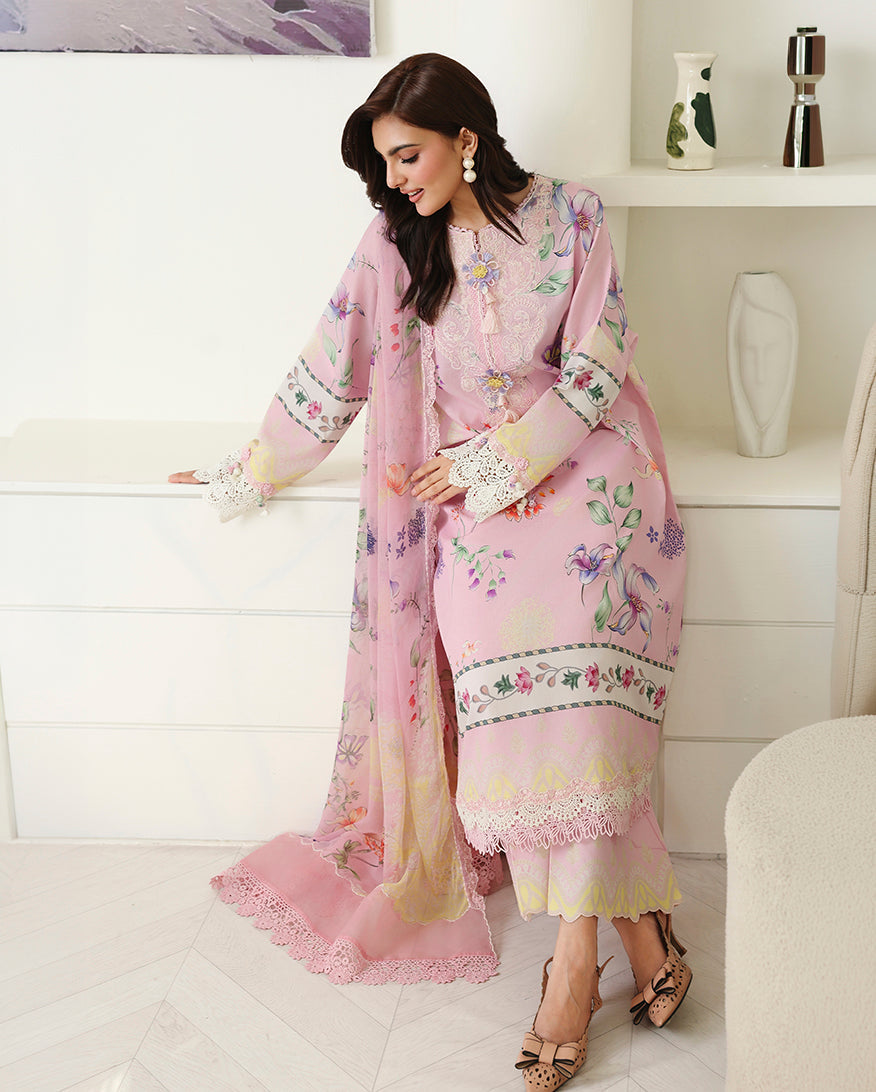 Mushq Roheenaz Pink Veil embroided 3pc