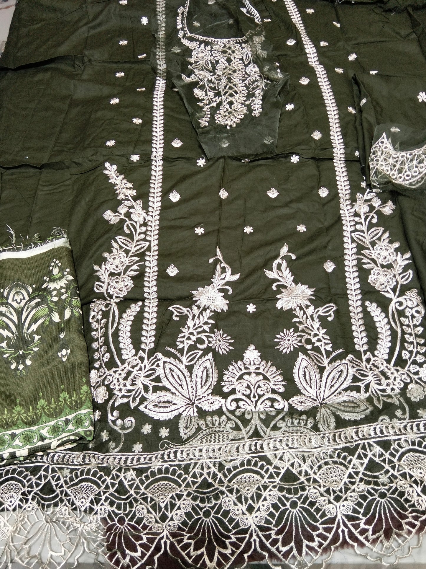 Parishay luxury embroided Khaddar 3pc