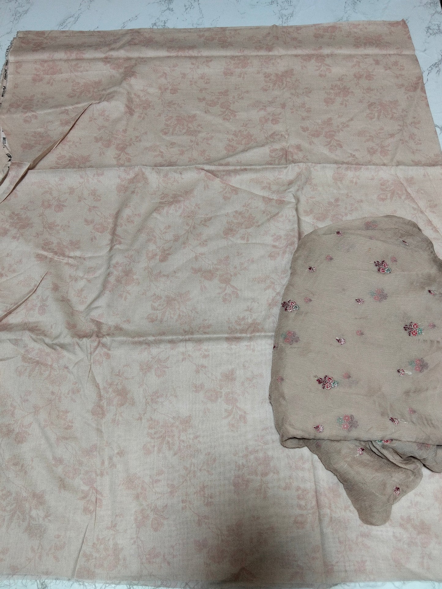 Sale printed lawn 2pc +breeze embroided pure chiffon dupatta