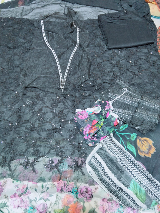 Sale Charizma  Luxury printed+embroided 2pc shirt and duppta  with embroided patches
