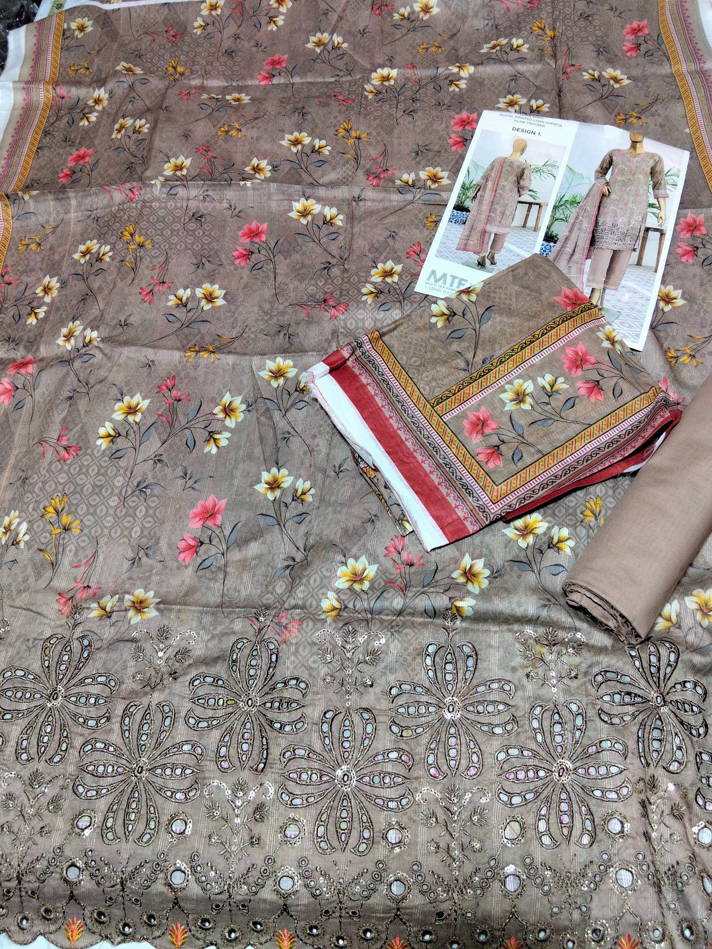Sale embroided lawn 3pc with plain trouser and printed voil lawn dupatta