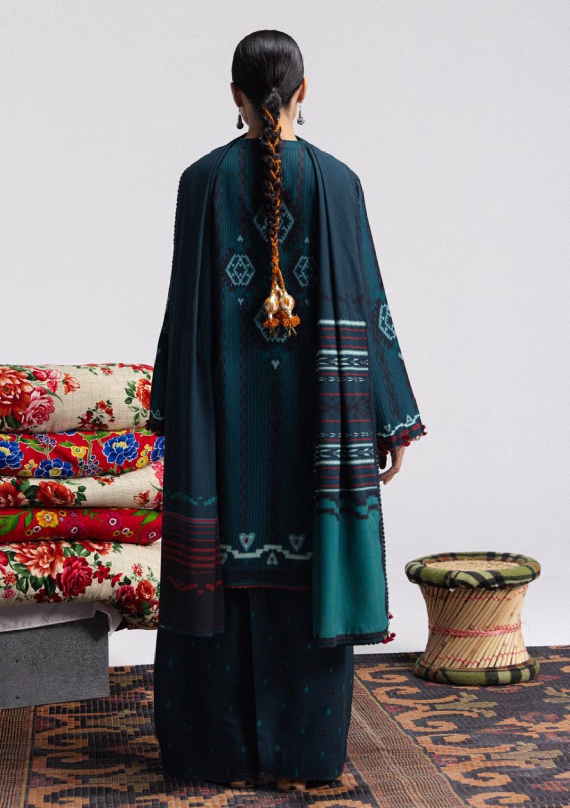 Coco prints by Zara shahjhan  LEELA-10B printed linen 3pc