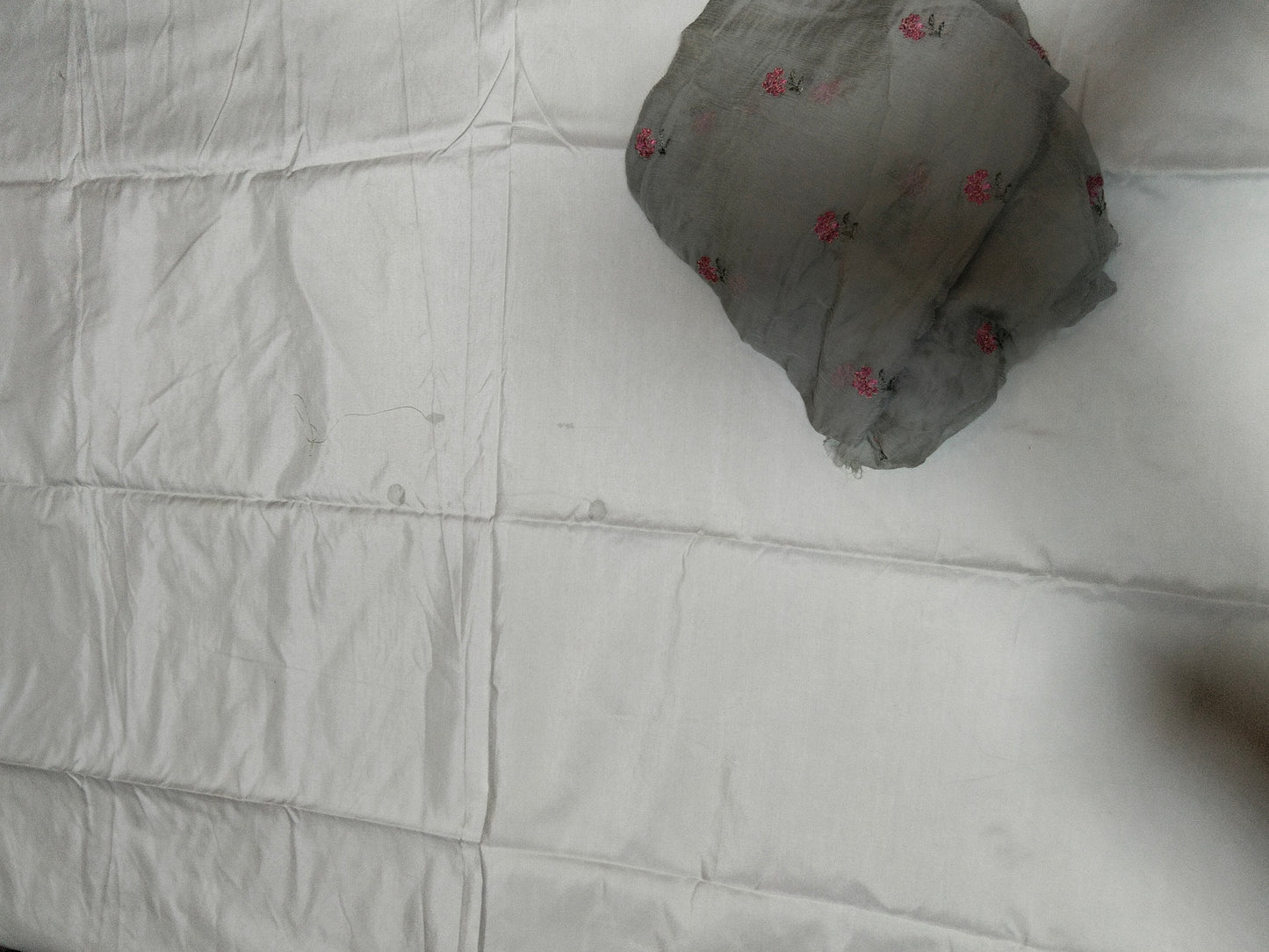 Sale plain khdi net 2pc + breeze embroided pure chiffon dupatta