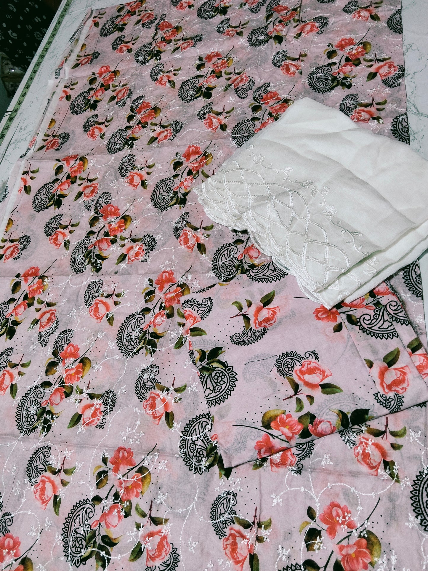 Embroided lawn 2pc with printed trouser +chiffon dyeable dupatta