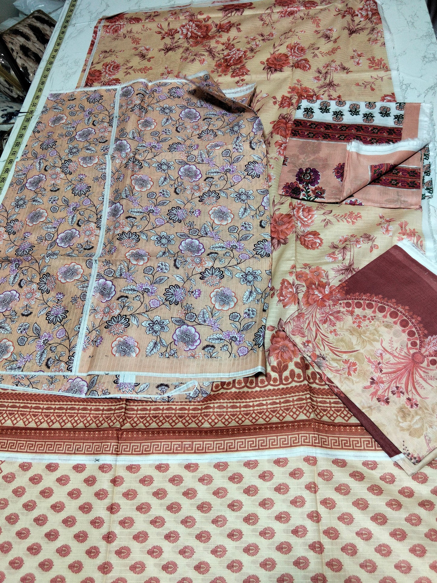 Sale printed lawn 2pc shirt and dupatta+breeze embroided pure chiffon dupatta