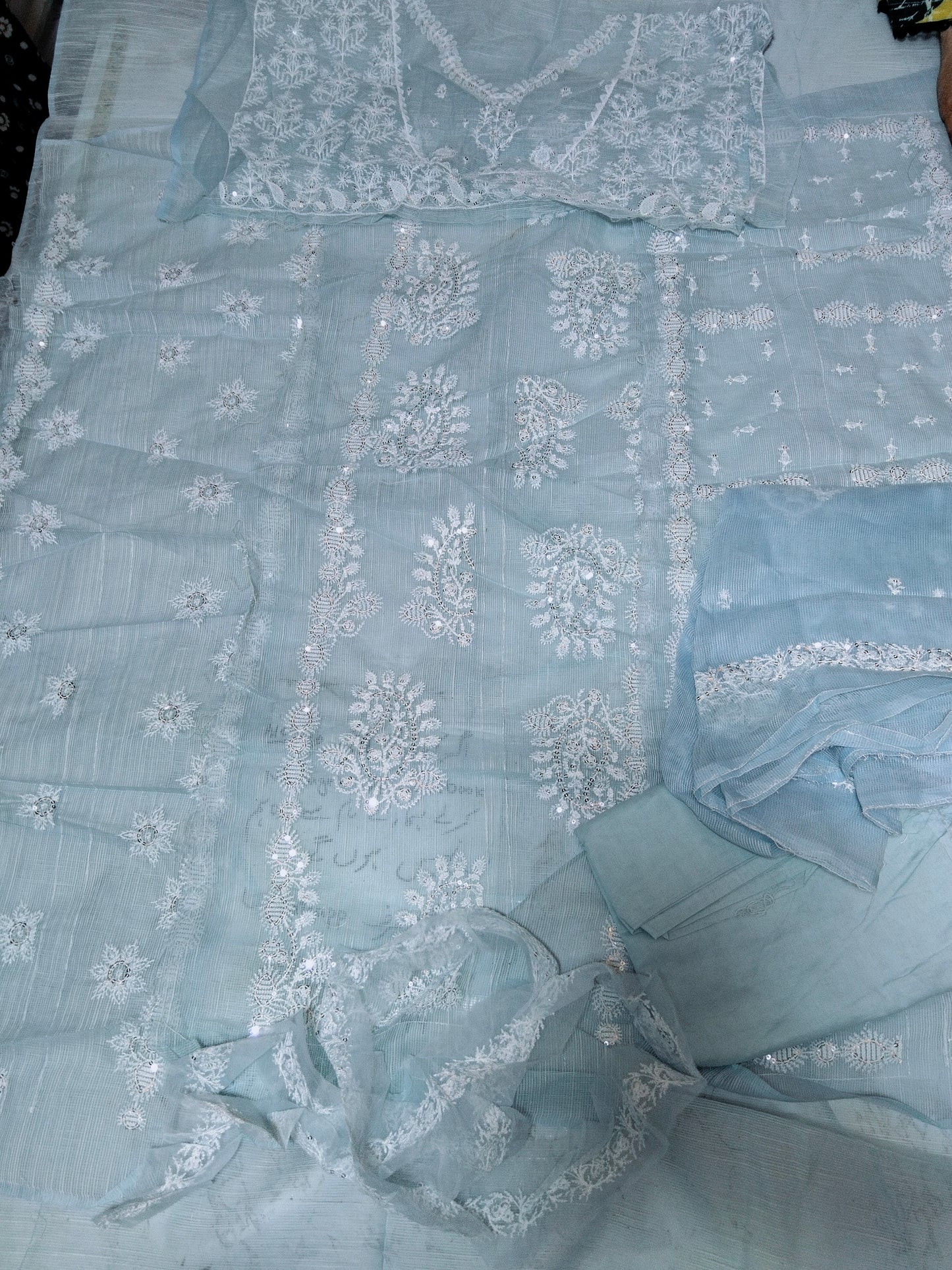 Sale Sana Safinaz embroided 3pc