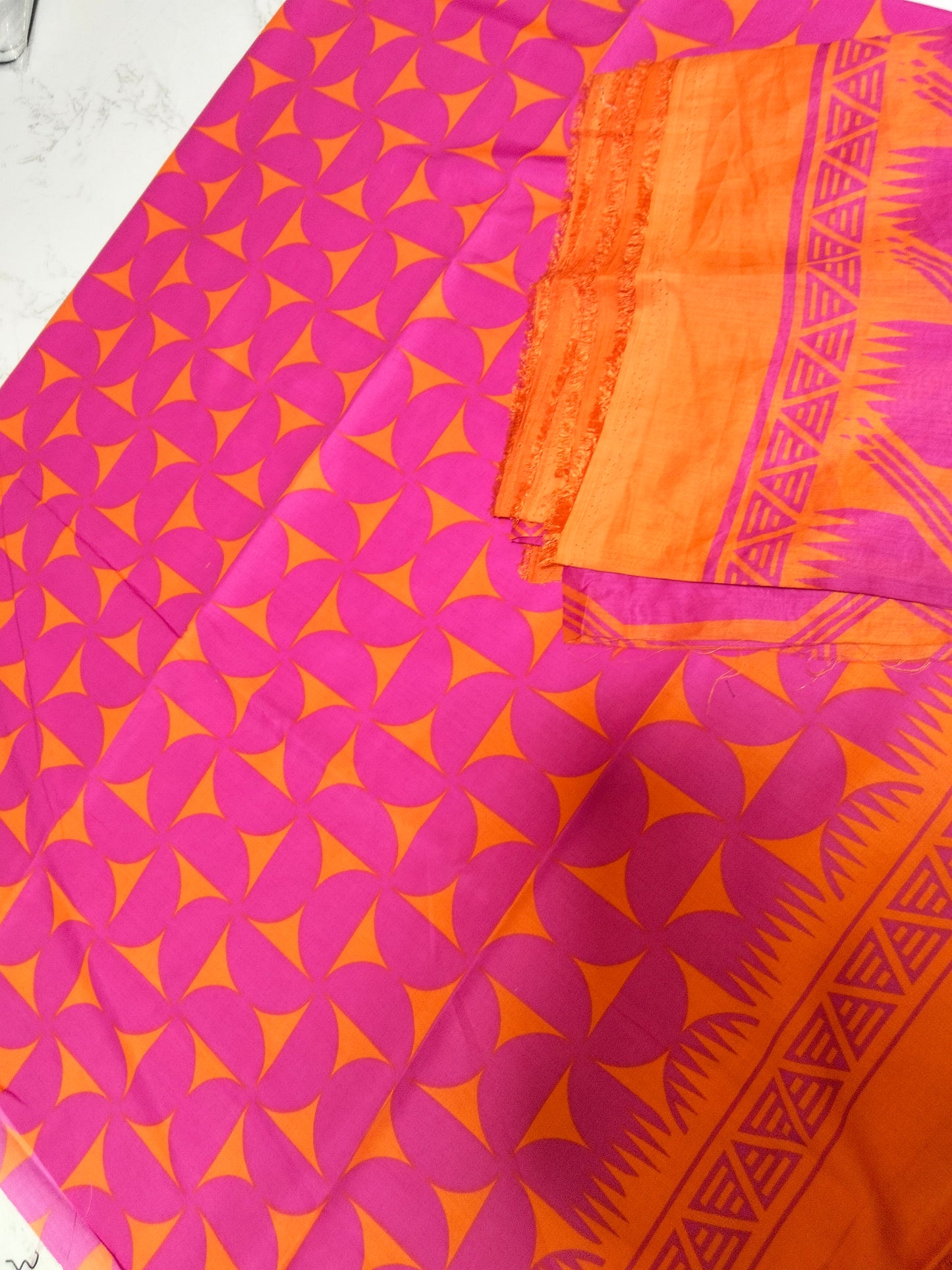 Sale printed lawn 2pc shirt and dupatta