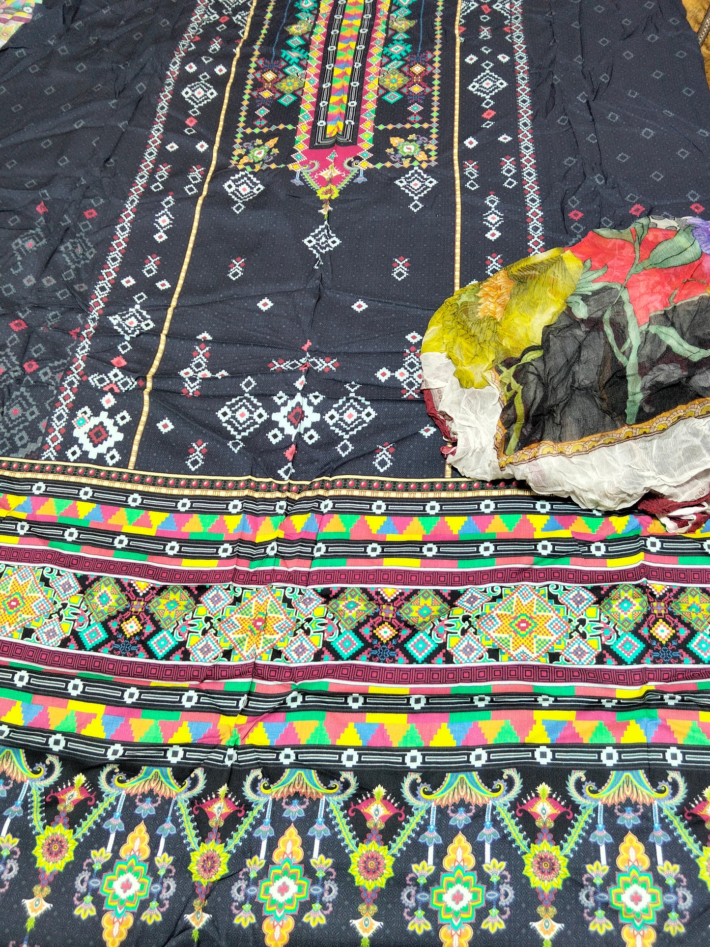 Sale Gul Ahmed Printed Linen Shirt+Pur Chiffon dupatta