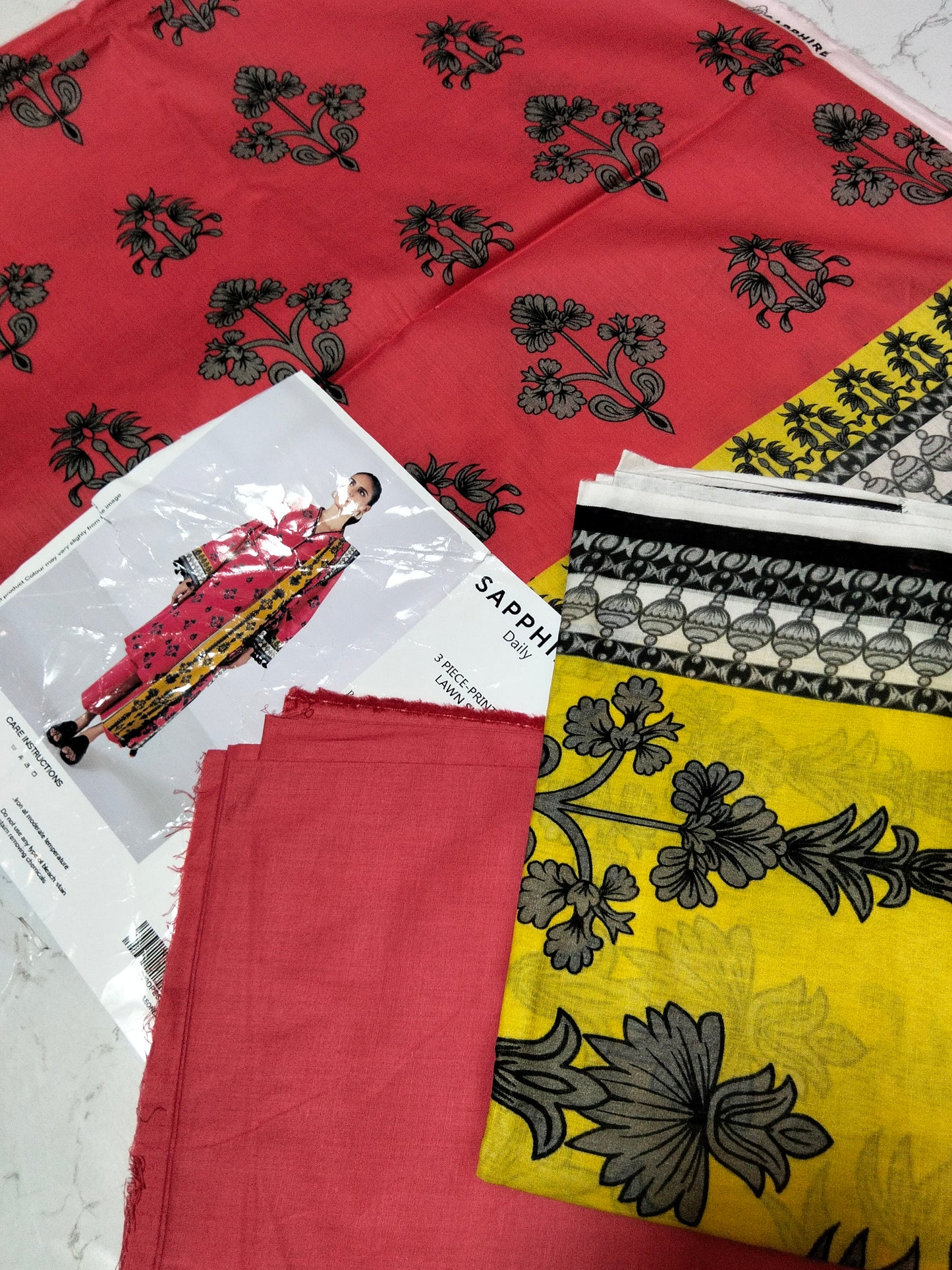 Sale printed lawn 3pc