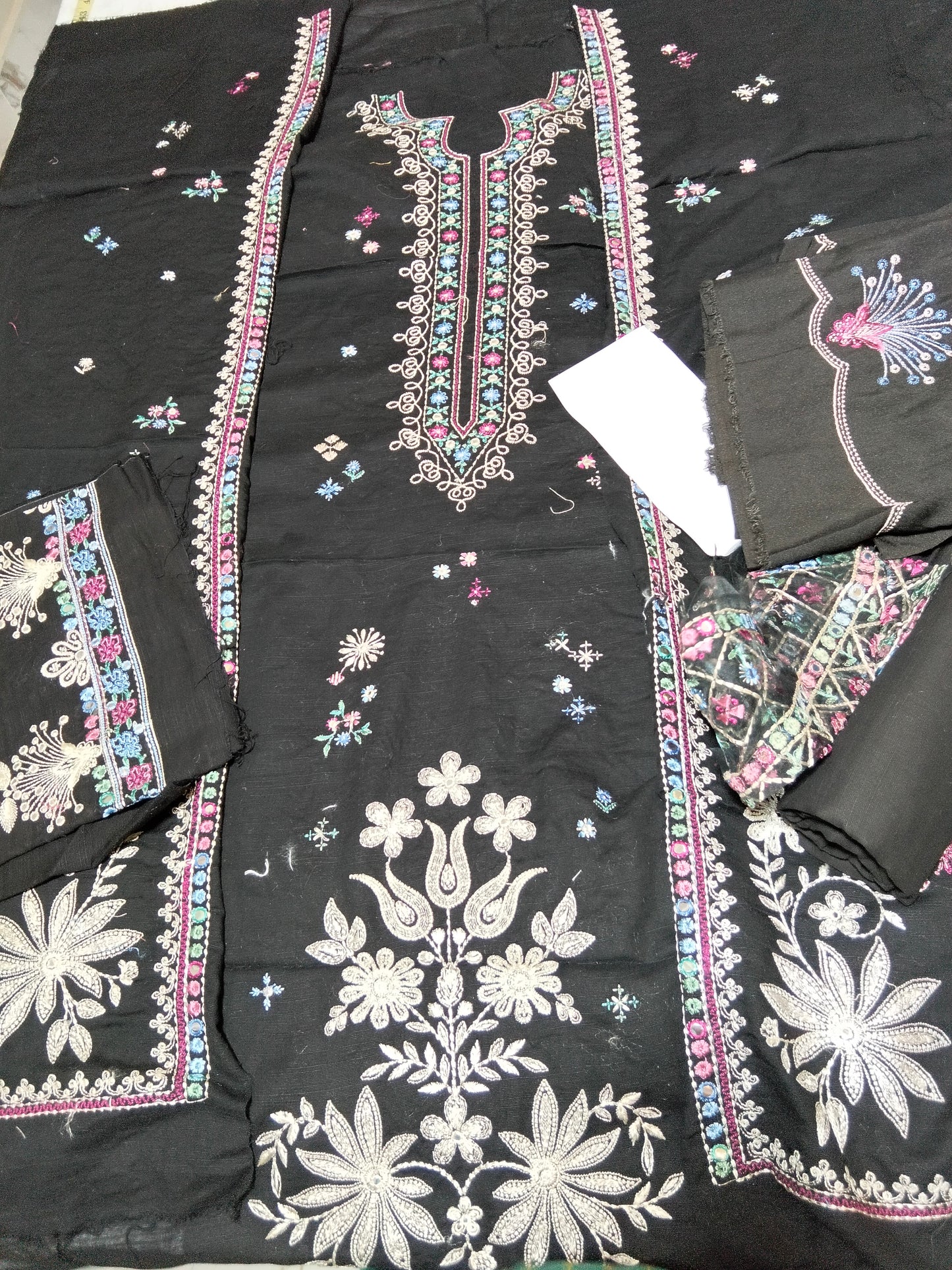 Sale embroided khadar 3pc winter