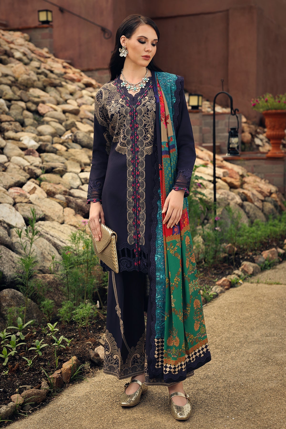 Charizma combination 3pc embroided linen with embroided Irish linen Shawl