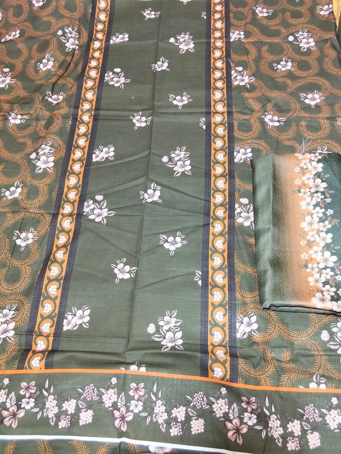 Sale printed khadar 2pc shirt and dupatta
