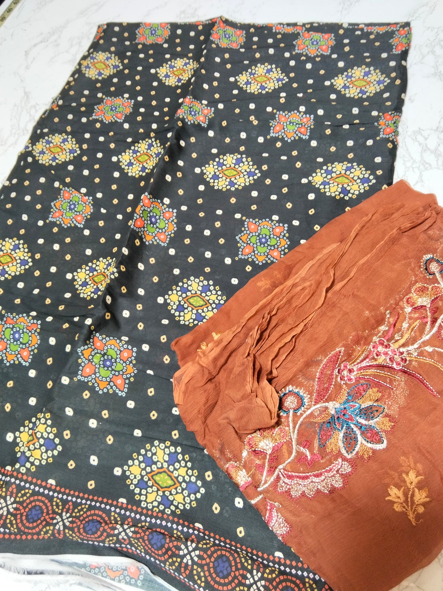 Sale printed lawn 2pc + breeze embroided pure chiffon dupatta