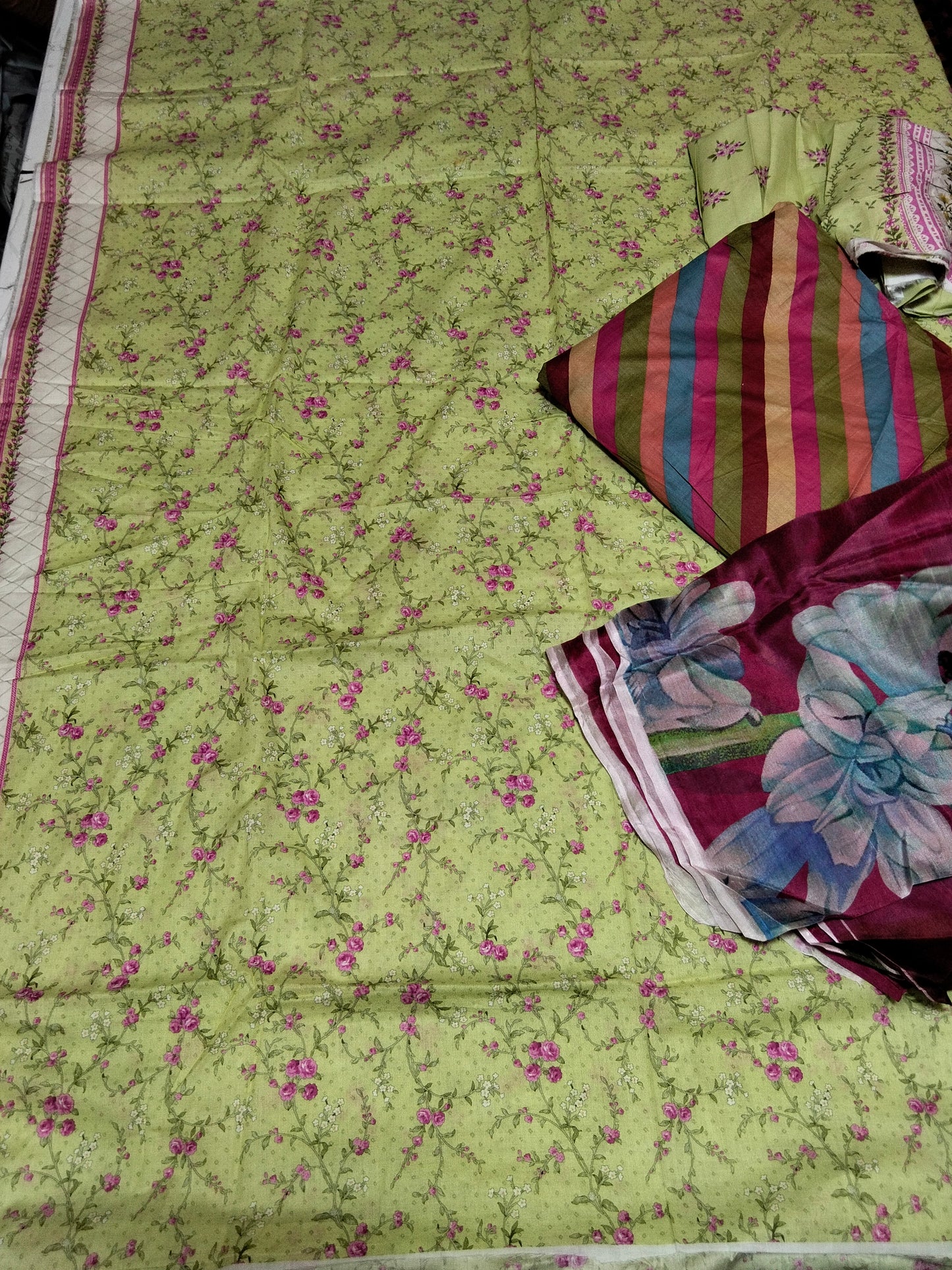 Sale Printed lawn shirt elaf trouser fabric zara shahjahan and with Silk Duppata