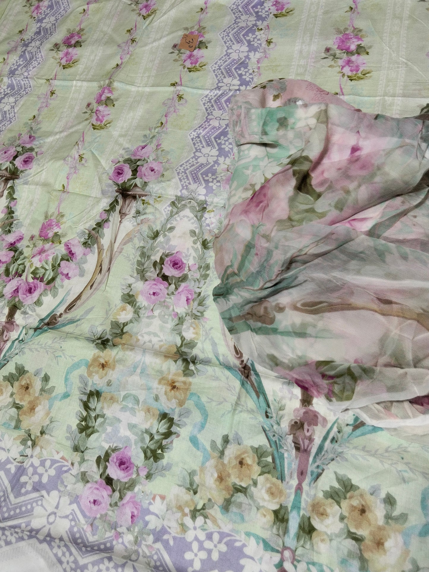 Sale Elaf printed 2pc shirt and dupatta