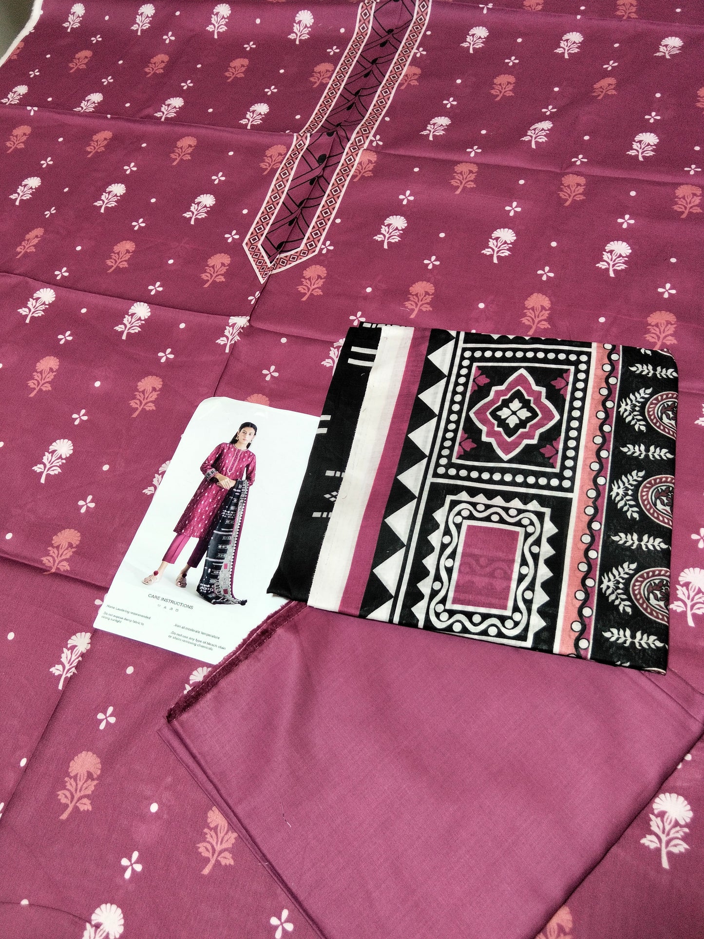 Sale printed lawn 3pc