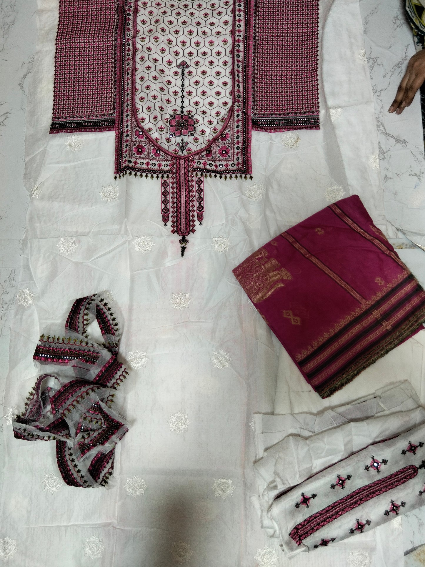 Sale Coco by zhara Shahjahan embroided lawn 3pc with lawn jacqaurd dupatta