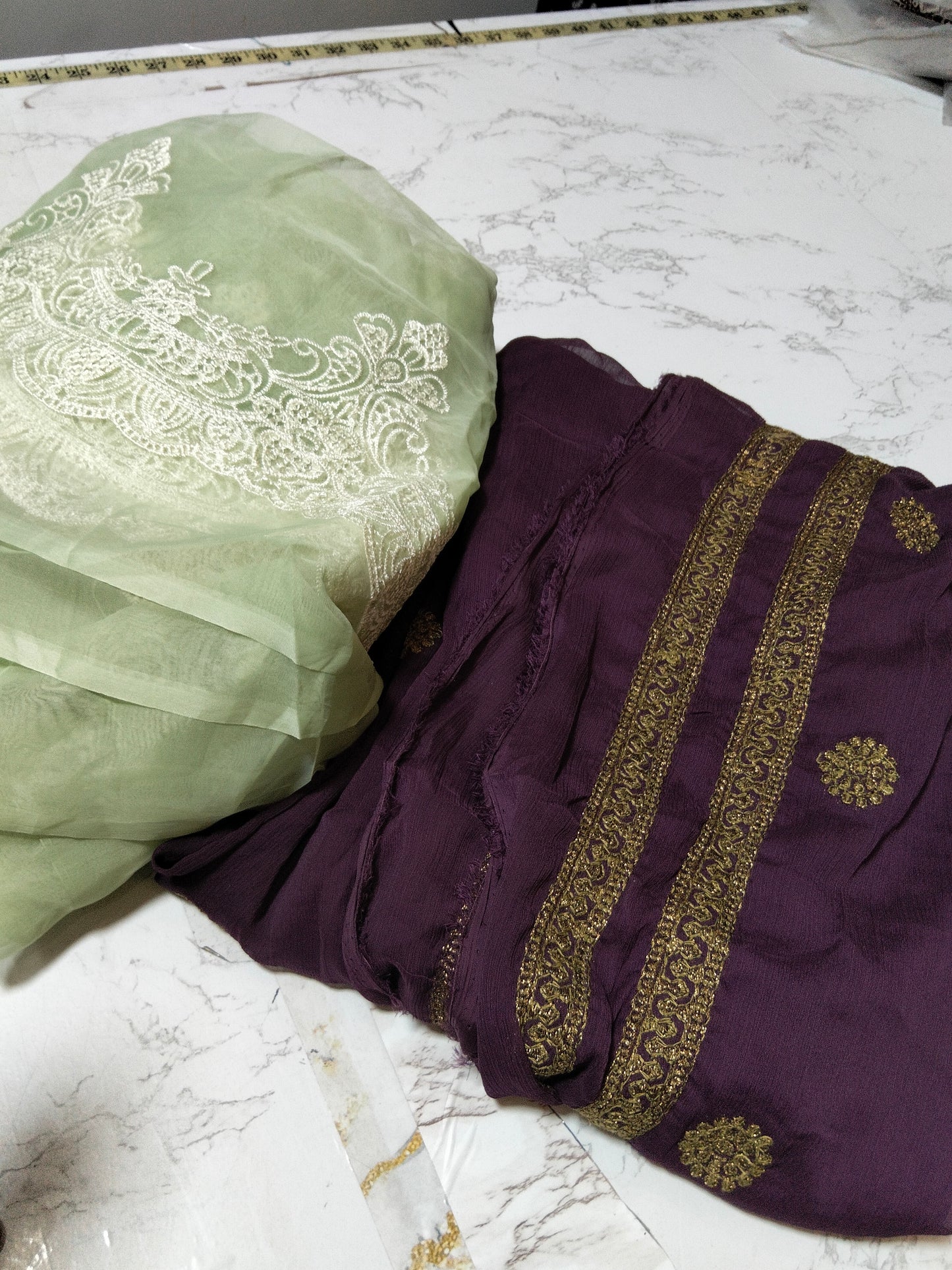Sale Luxury embroided dupatta deal 1. Organza 2. Chiffon