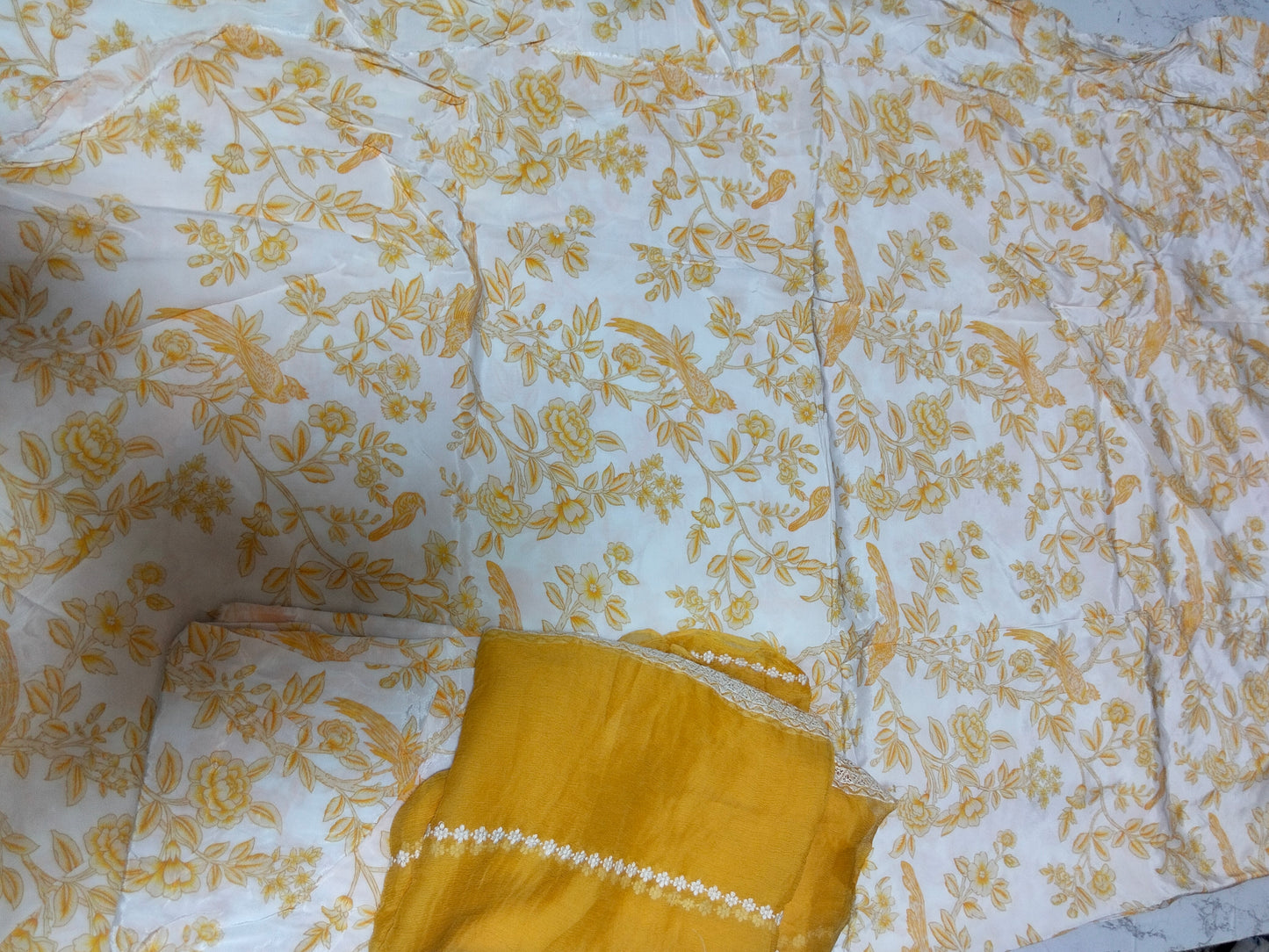 Sale printed so Kamal russion grip silk 2pc+breeze embroided pure chiffon dupatta