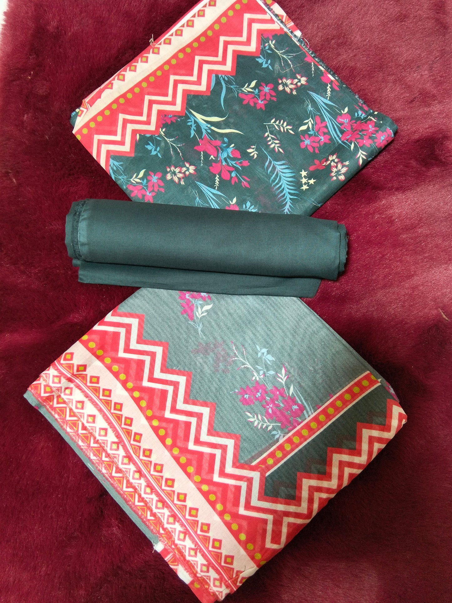 Sale printed lawn 3pc with plain trouser