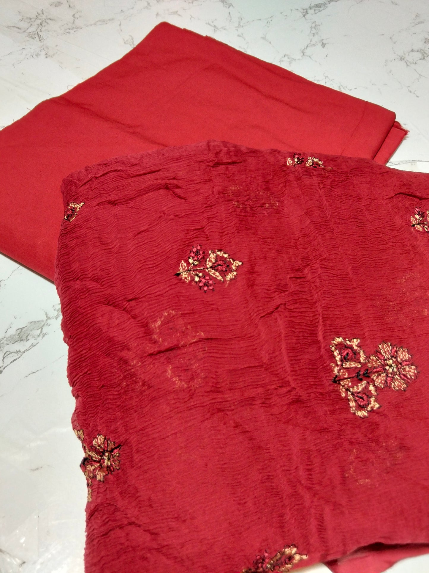 Sale Maria b plain lawn 2pc+breeze embroided pure chiffon dupatta
