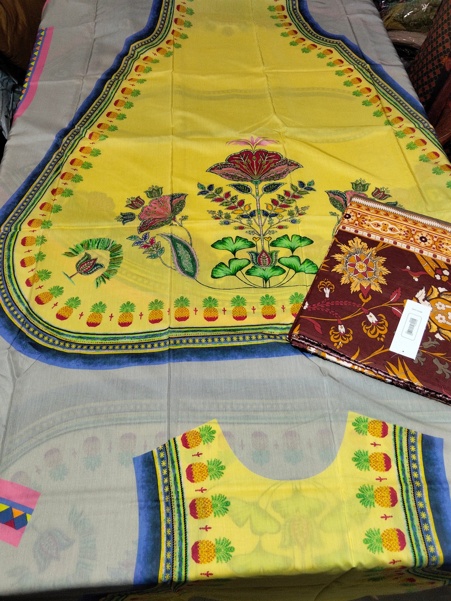 Sale Ethnic viscous kaftan+ printed lawn 2pc