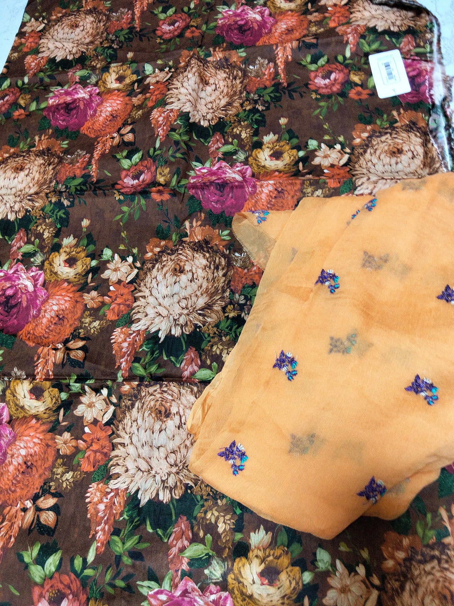 Sale printed lawn 2pc+ breeze embroided pure chiffon dupatta