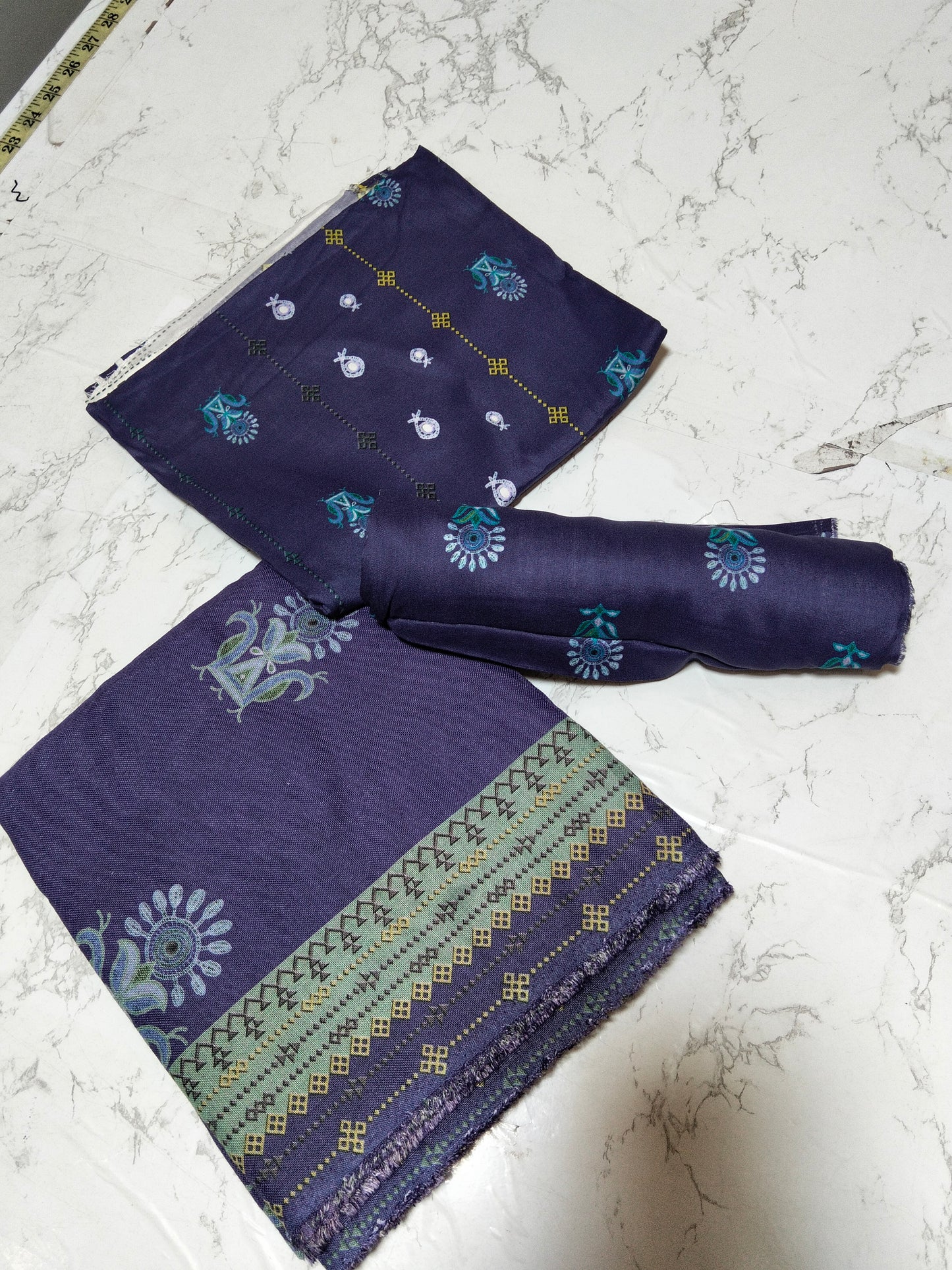 Sale Printed linen 3pc with printed wool shawl
