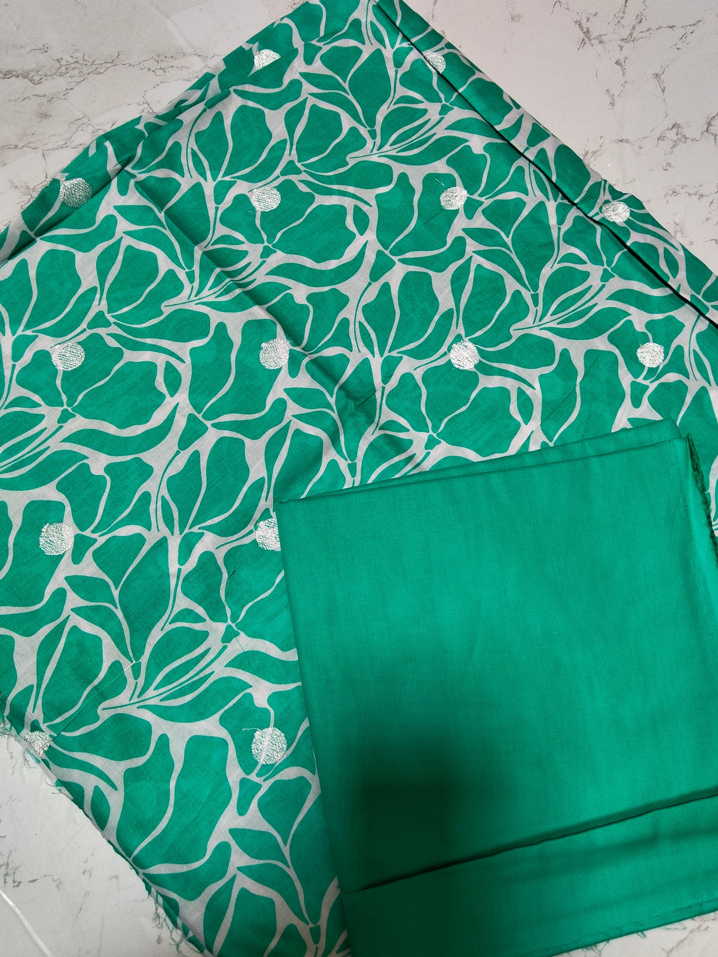Sale  bareeze Embroidered /printed lawn 2Pc