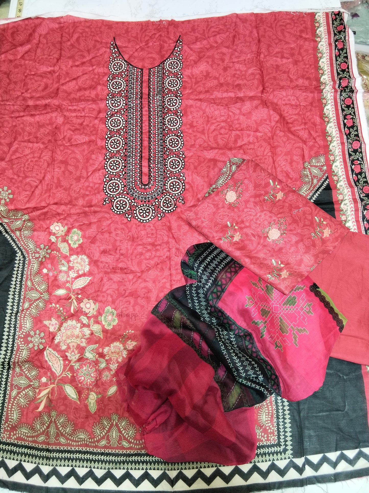 SALE Ethnic embroided shirt with chiffon dupatta dyed trouser 3pc