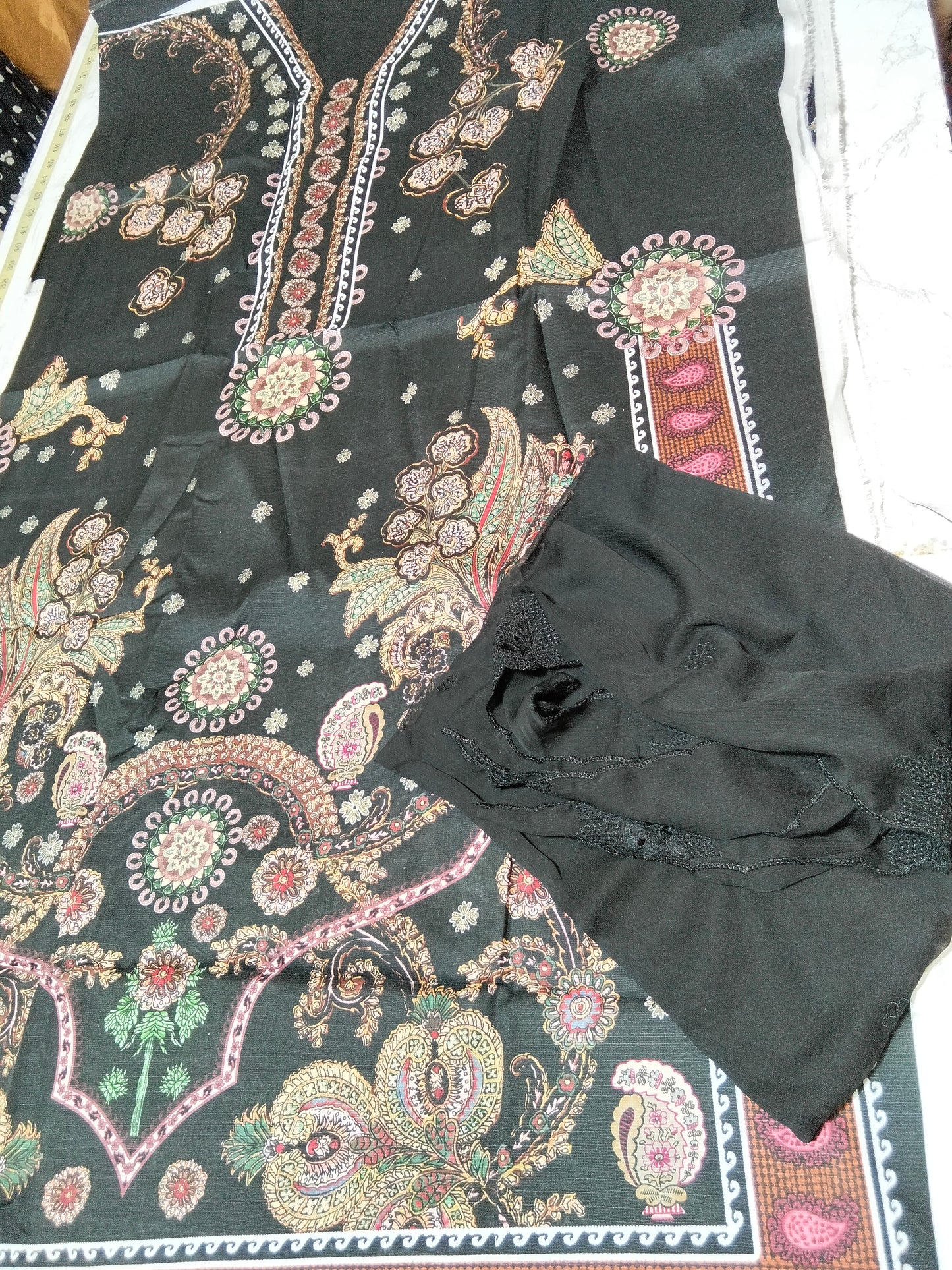 Sale Ethnic printed  2pc shirt with plain trouser  +pure chiffon embroided duppta