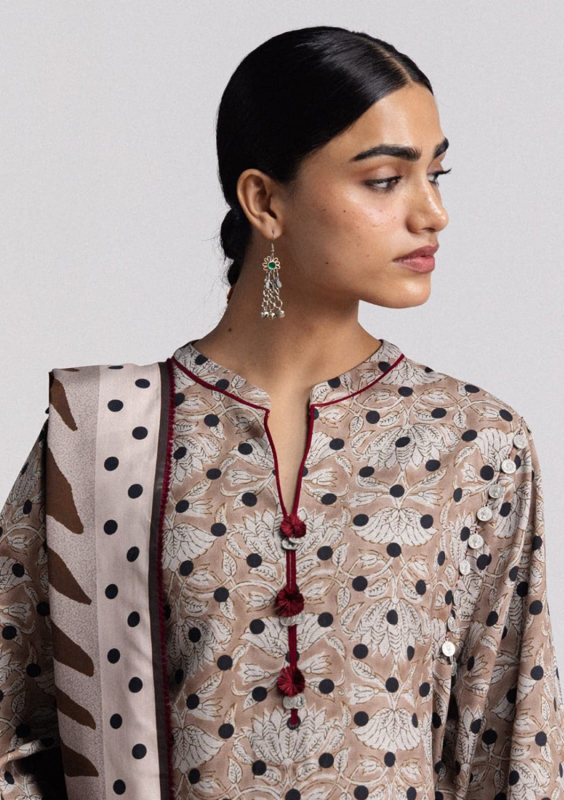 Coco prints by Zara shahjhan  ELOWEN -7B printed linen 3pc