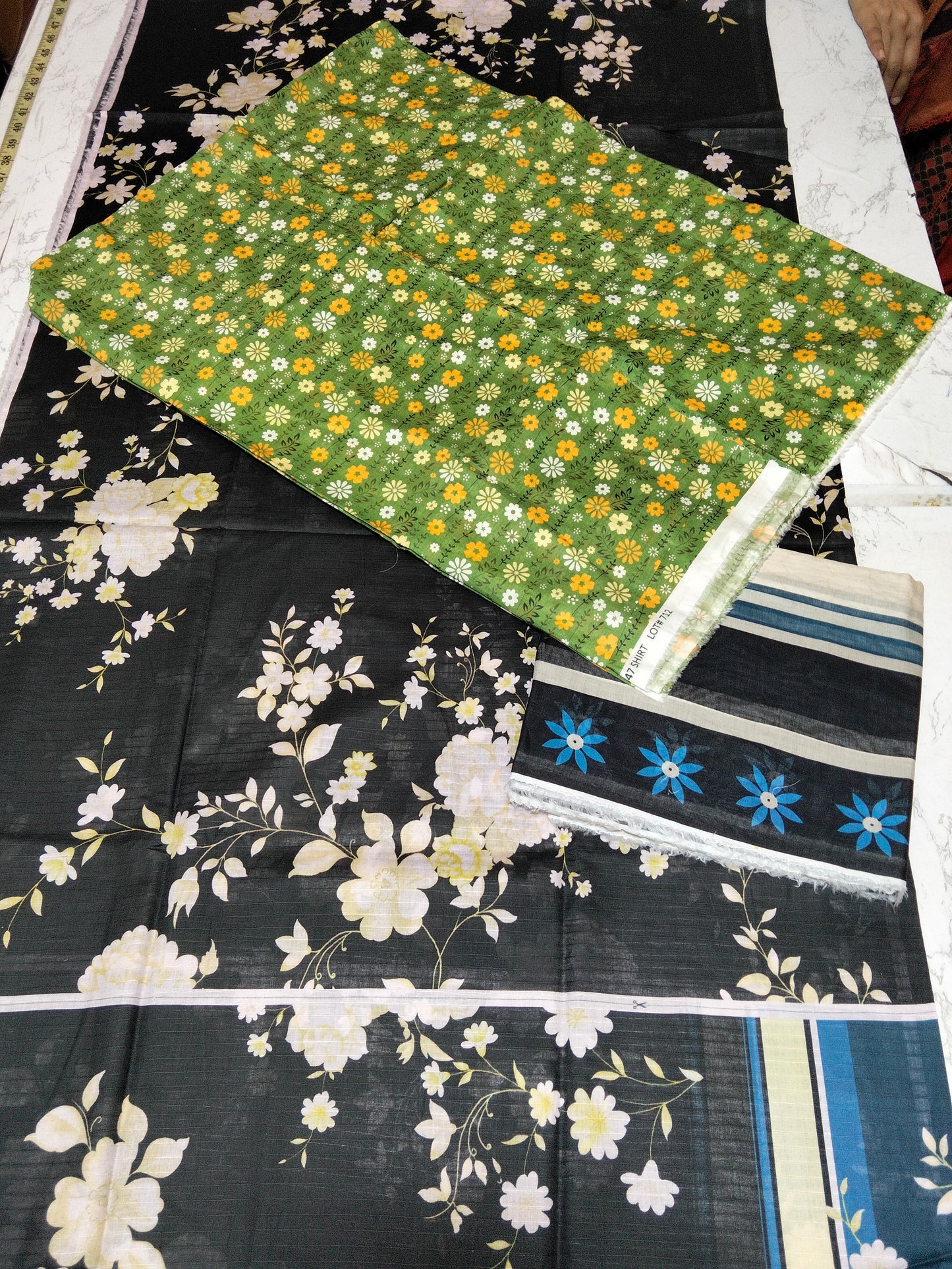 Sale Allover Printed lawn 2pc+ printed lawn 2pc shirt and Dupatta