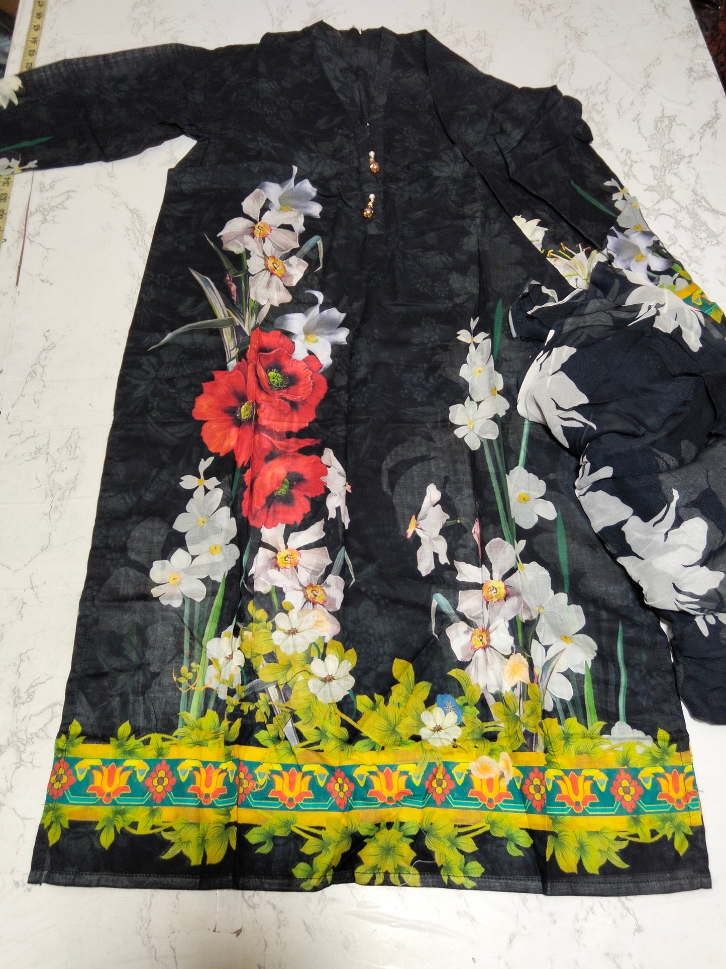 Sale (XS) lawn printed shirt + pure chiffon dupatta