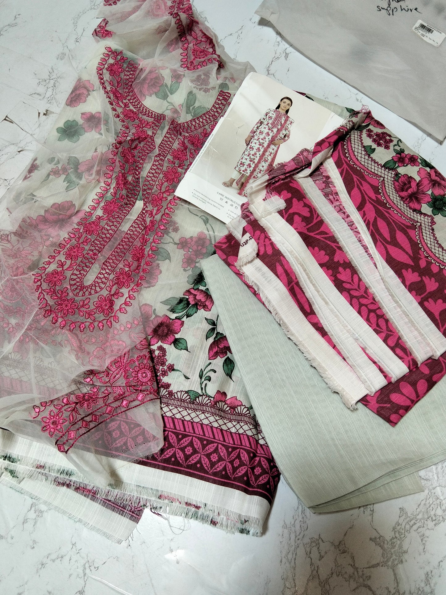 Sale Original Sapphire Printed Khaddar 3Pc with Embroidered Neck line