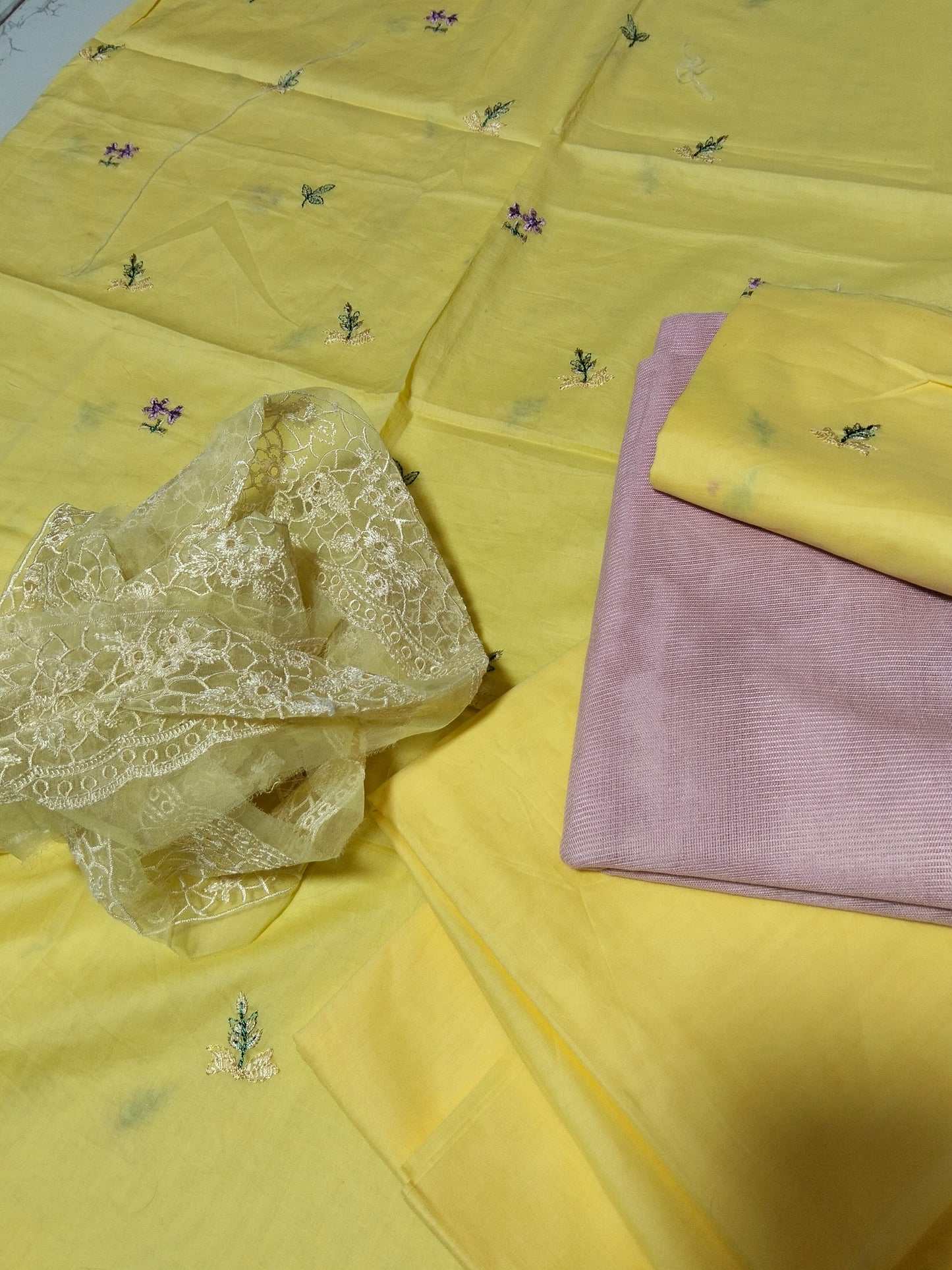 Sale Faiza Faisal Embroidered 3pc with Patch and Khadi net Dupatta