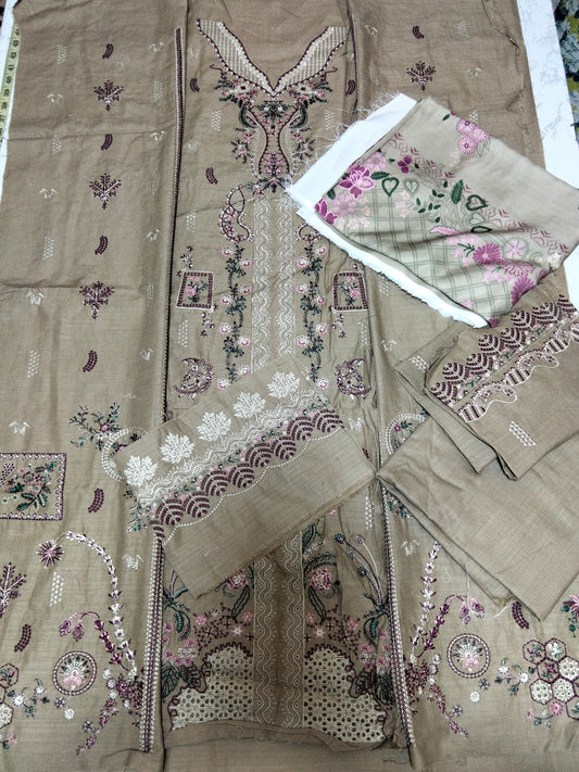 Sale Nureh (Winter) Embroided 3pc