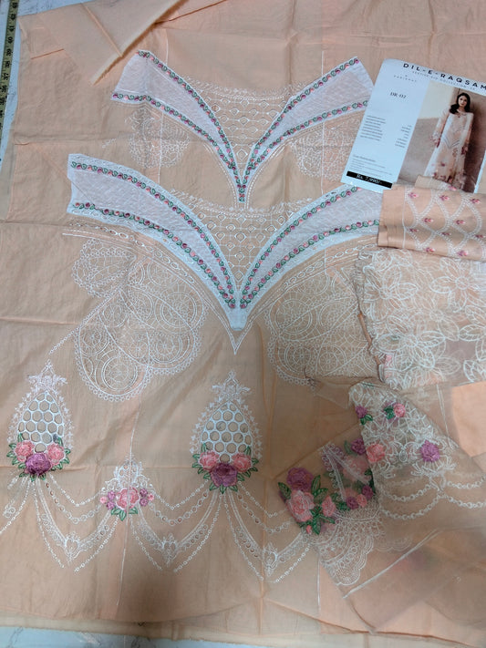 Sale parishay embroided 3pc embroided patches and embroided  dupatta with dyed trouser