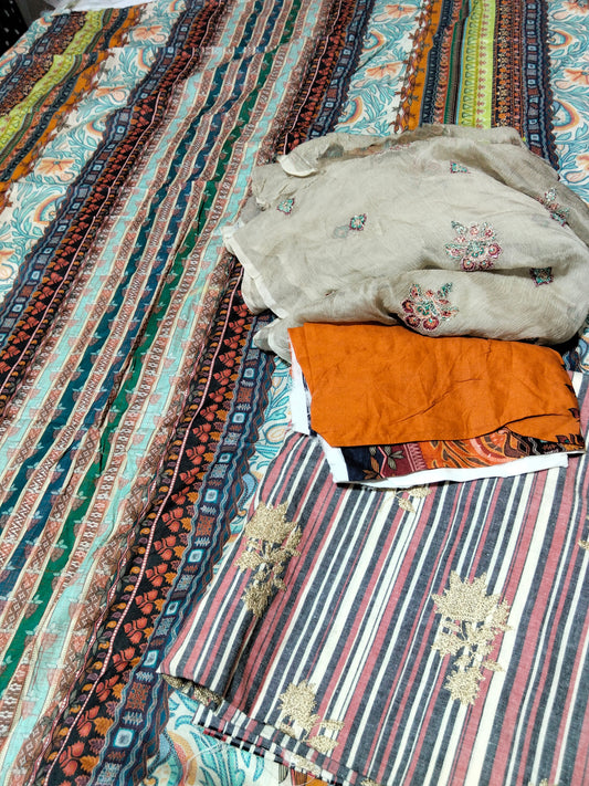 Sale embroided 2  pc (Winter) + printed lawn dupatta+ breeze embroided pure chiffon dupatta